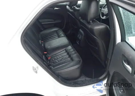 2021 Chrysler 300 300S z USA, uszkodzony, nr VIN 2C3CCABG9MH520434